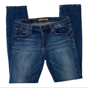 Joe's Jeans. Vintage Reserve Straight ankle. W29